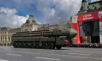 Medvedev avertizează că ameninţarea nucleară ''cu siguranţă nu este o cacealma''