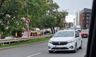 Accident GRAV pe Calea Turzii. Descarcerarea, la fața locului