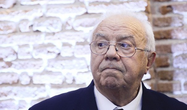 Averea uriașă lăsată în urmă de Alexandru Arșinel, avea 3 pensii: case, terenuri și depozite bancare