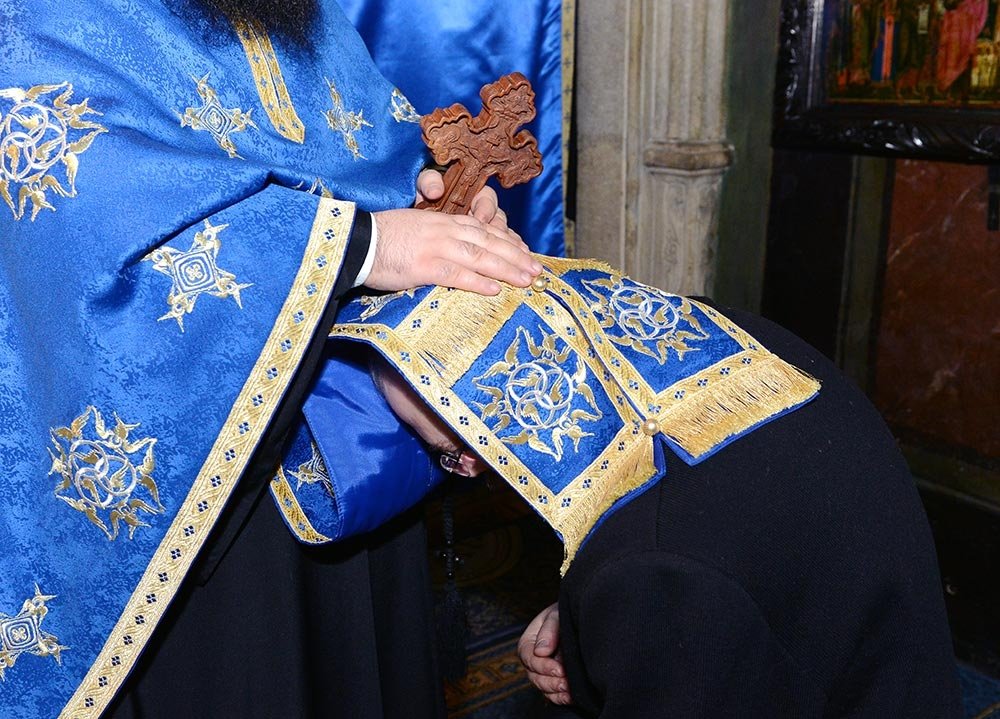Biserica Ortodoxă Română schimbă modul în care se face Taina Spovedaniei, după cazul preotului Visarion Alexa