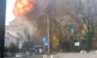 Explozii puternice în centrul Kievului. Cel puțin opt morți
