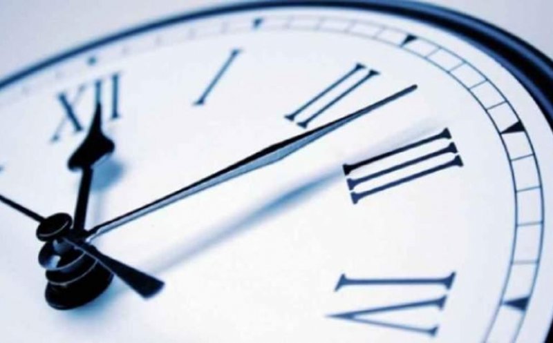 România trece la ora de iarnă pe 30 octombrie 2022