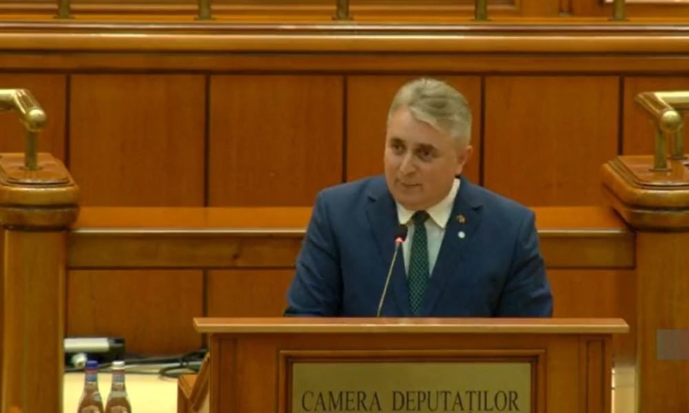 UBB anunţă că va analiza teza de doctorat a ministrului Lucian Bode