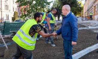 Emil Boc, pe şantierul din Parcul Ștefan cel Mare: "Lucrările sunt într-o ușoară întârziere, dar pot fi finalizate până la sfârșitul anului"