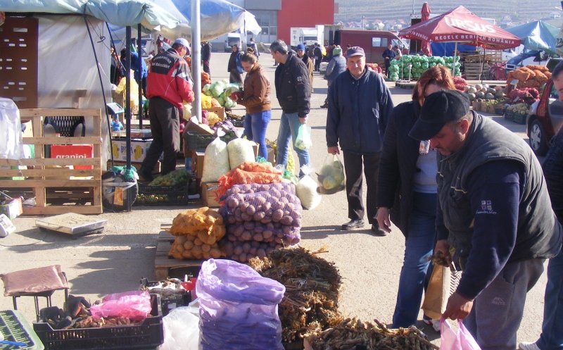 Clujenii, așteptați la Piața Agro Transilvania. Ce preț au legumele și fructele