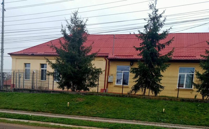 Bani de la CJ Cluj pentru repararea a două școli din județ
