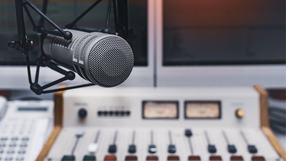 ANCHETĂ după ce un deputat din Ungaria a vorbit despre "spânzurarea" unei jurnaliste de la Radio România