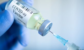 Când sosește în România noua variantă a vaccinului anti-COVID