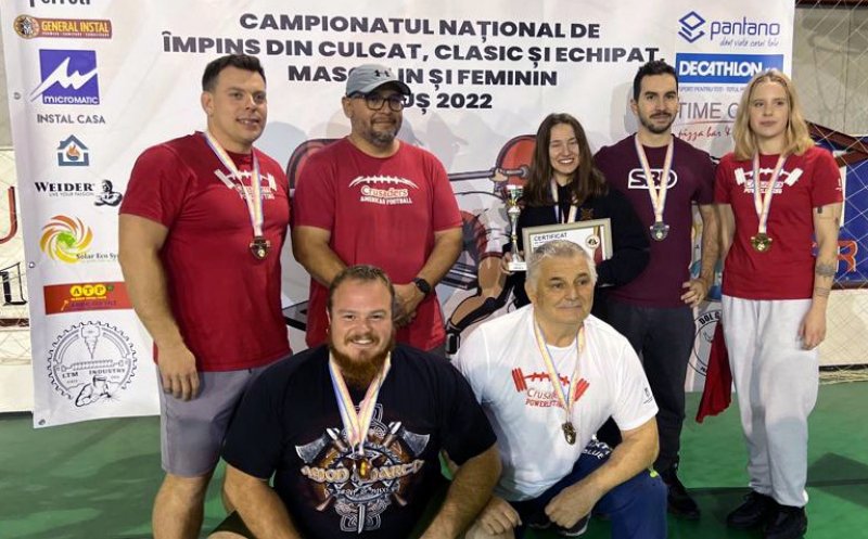 Bunicu' de 70 ani din Cluj, care a devenit campion național la powerlifting