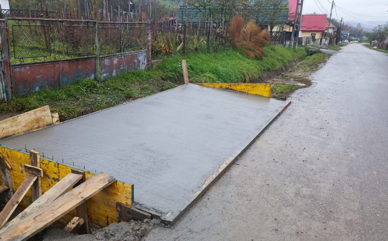 Lucrări pe drumurile județene din Cluj. S-au realizat peste 2.000 de accese la proprietăți