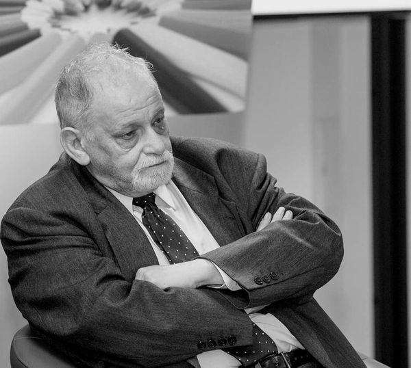 A murit Michael Shafir, profesor la UBB Cluj și unul dintre cei mai mari specialiști în antisemitism și Holocaust din Europa