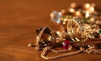 ANAF scoate la licitație bijuterii în valoare de 1.5 milioane de lei