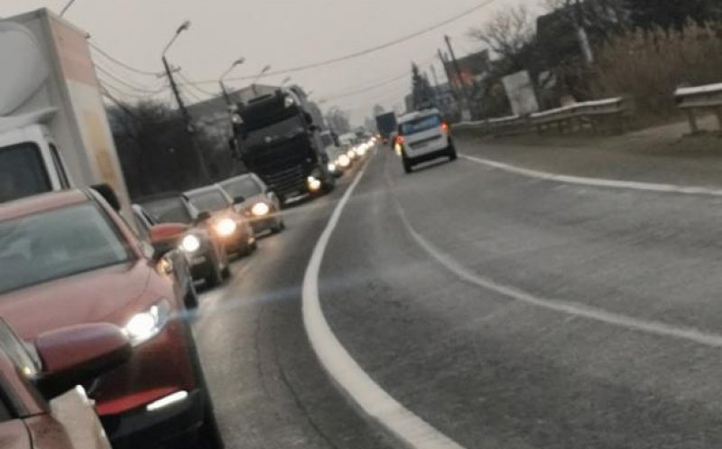 Boc, despre aglomerația din trafic: "Este trecerea de la toamnă la iarnă. Am fost la Leipzig și am văzut și acolo o congestie"
