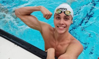 David Popovici e cel mai bun din lume. Tânărul înotător român a fost desemnat înotătorul anului