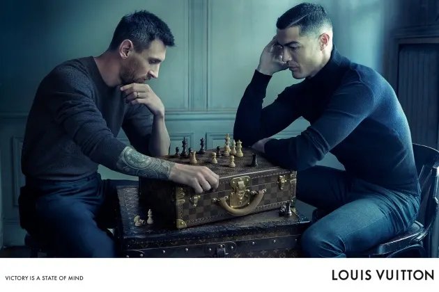 Șah-Mat! „Fotografia secolului” în fotbal. Messi, alături de Cristiano Ronaldo într-o campanie înainte de Mondialul din Qatar