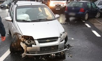 Accident în Jucu. Implicate mai multe mașini