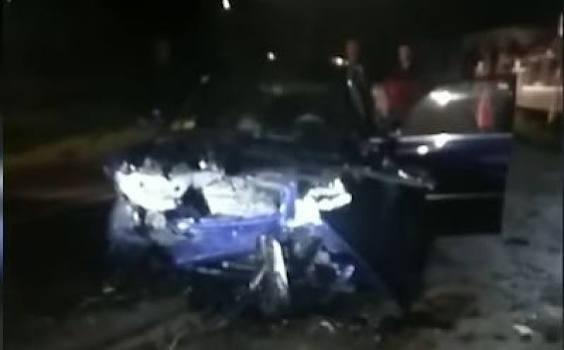 Accident cu răniți pe un drum din Cluj. Trei tinere au ajuns la spital