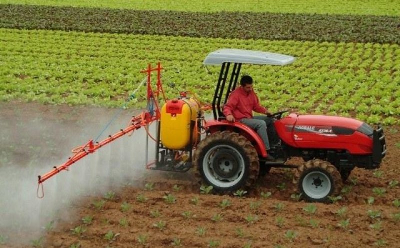 Fermierii primesc bani pentru motorină în 2023 de la APIA. Pot depune cererile în decembrie