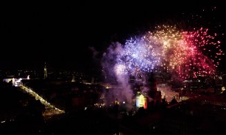 IMAGINI SPECTACULOASE cu cele 260 de drone au luminat cerul Clujului de Ziua Națională a României