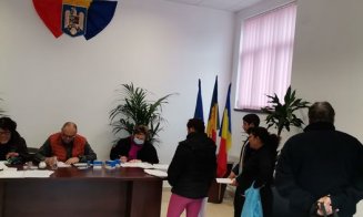 44 de persoane au cerut schimbarea buletinului la stația mobilă din comuna clujeană Viișoara