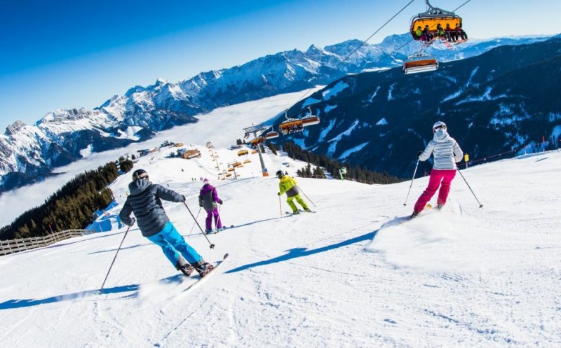 Începe boicotul! Ministrul Turismului le-a transmis românilor să nu mai meargă la schi în Austria