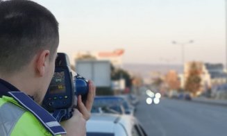 PROIECT: Pedepse mai dure pentru șoferii care depășesc cu peste 100 km/h viteza legală. Fără permis 180 de zile, amendă și reținerea talonului