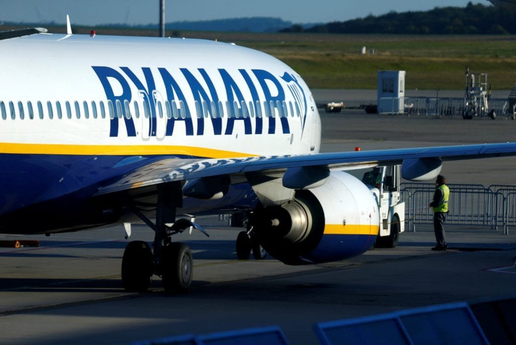 Ryanair se retrage în 2023 de pe patru aeroporturi din România
