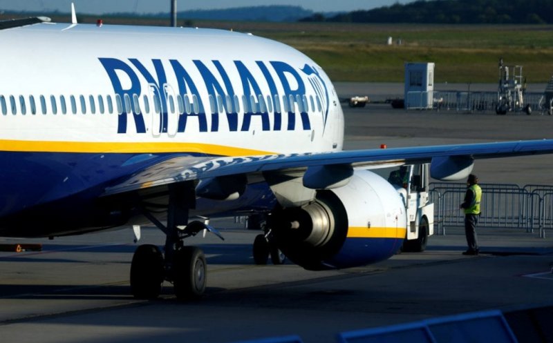 Ryanair se retrage în 2023 de pe patru aeroporturi din România