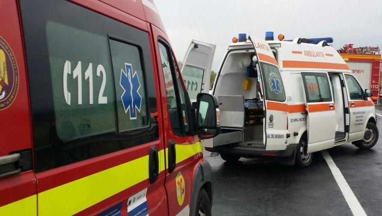 Accident pe un drum din Cluj. Intervin echipaje de salvare