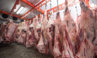 Producătorii de carne de porc din România: De abia supraviețuim cu prețul la care vindem acum