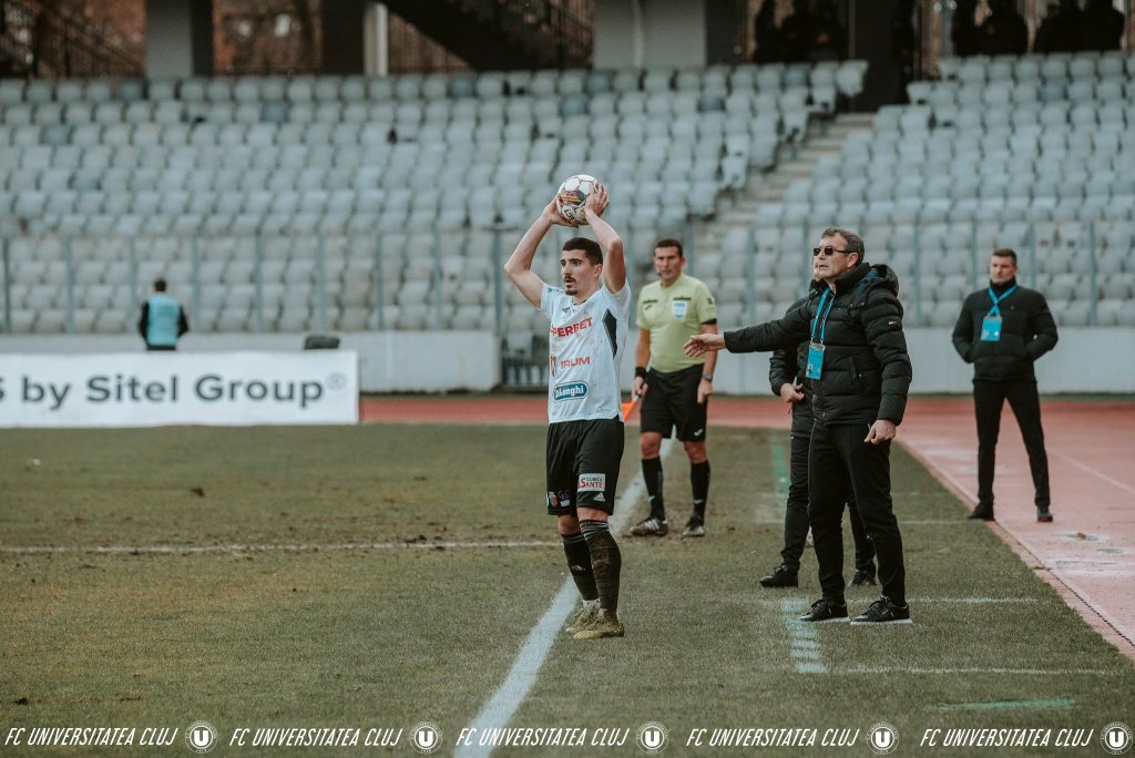 Neagoe a părăsit „U” Cluj înainte jucătorilor pe care nu-i voia la echipă. Cine sunt cei 5 fotbaliști salvați după plecarea lui „Geană”: „Am blocat discuțiile”