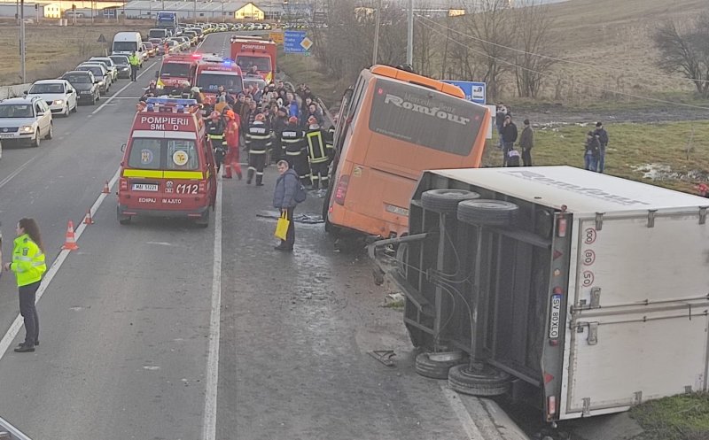 Accident cu autocar la Cluj! Intervine descarcerarea și SMURD-ul