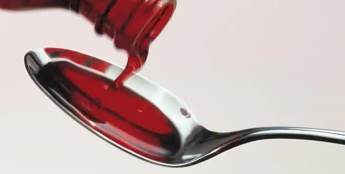 OMS avertizează asupra utilizării unor siropuri pediatrice după ce mai mulți copii au murit