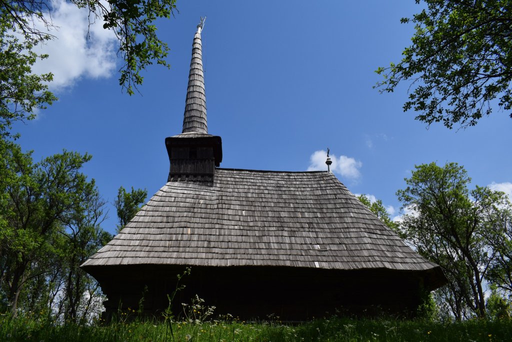 Monument istoric al Clujului rural: Povestea Bisericii de lemn din Berindu Deal