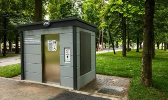 Primăria Cluj continuă să cumpere toalete publice la preţ de garsonieră