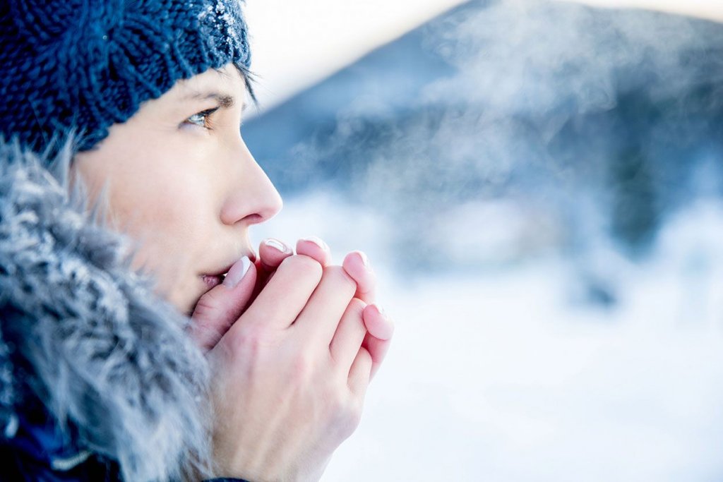 Vine iarna adevărată! Val de aer rece peste România. Temperaturile coboară la -10 grade/ Unde va ninge