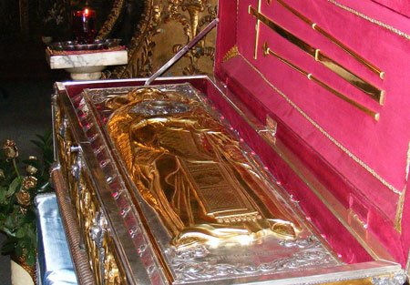 CALENDAR ORTODOX 27 ianuarie - Aducerea moaștelor Sfântului Ioan Gură de Aur