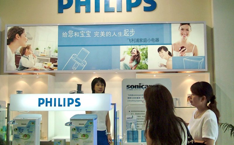 Criza lovește giganții de tehnologie. Philips desființează 6.000 de locuri de muncă și va pierde peste 400 mil. euro din profit