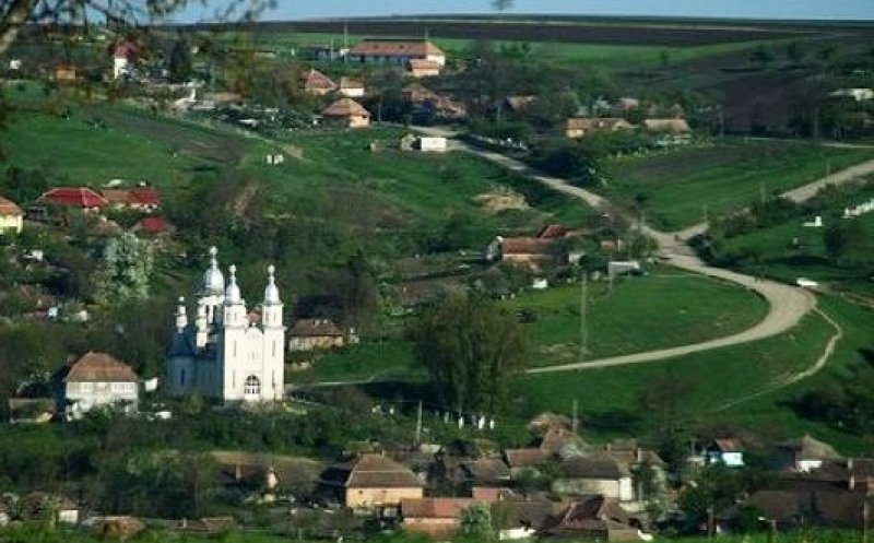 Se asfaltează drumurile într-o nouă comună din Cluj. Sunt vizați aproape 8 km