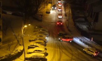 Haos în prima zi cu zăpadă la Cluj, deși e februarie. Viceprimar: "Nu se intervine când ninge și este viscol" / Plata doar când sunt intervenții