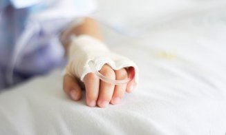 Statistică tulburătoare! La fiecare trei minute, un copil cu cancer pierde lupta cu boala