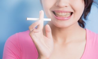 De ce fumătorii au șanse de 7 ori mai mari să își piardă dinții