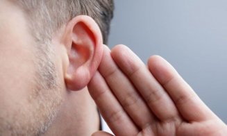 Unul din 10 români suferă de pierderea auzului. De ce se întâmplă asta