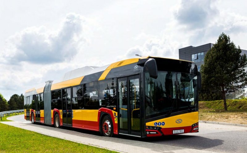 Încă 18 autobuze electrice articulate pentru legătura între Cluj-Napoca și Florești, cu finanțare din PNRR