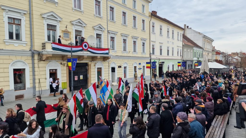 Ziua Maghiarilor de Pretutindeni, sărbătorită la Cluj-Napoca / Mesajul primarului Boc