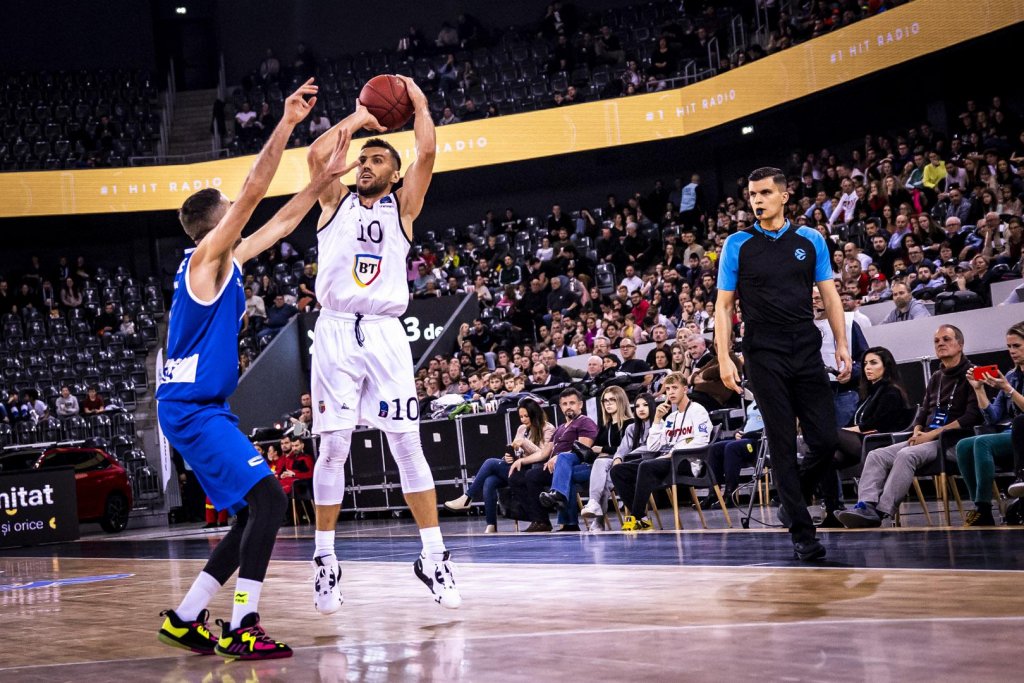 Nemanja Gordic a reușita una dintre fazele săptămânii în EuroCup