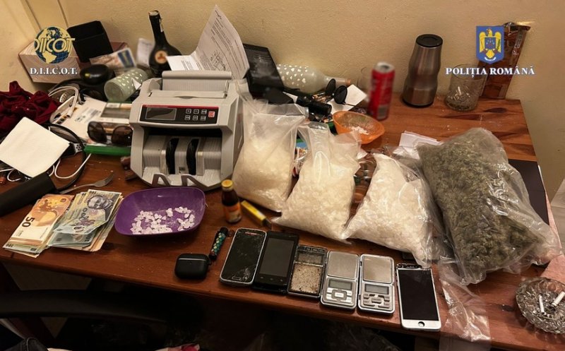 Zeci de kilograme de droguri, ridicate de DIICOT / Stupefiantele erau vândute în Cluj şi Bistriţa-Năsăud