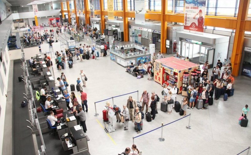 Compania care modernizează „terminalul plecări” de la Aeroportul Cluj angajează specialiști cu salarii de până la 12.000 de lei/lună