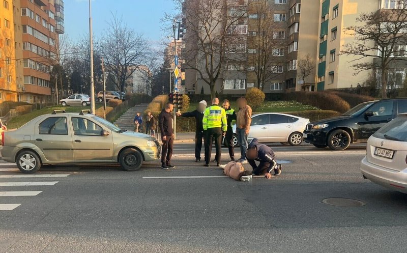 ACCIDENT în Mănăștur! Persoană lovită pe trecerea de pietoni. Echipele de salvare intervin în aceste momente