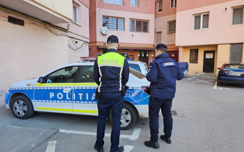Copilul ucis de tată în Alba Iulia nu a avut nicio șansă! Polițiștii ar fi intrat în apartament la 3 ore după apelul la 112